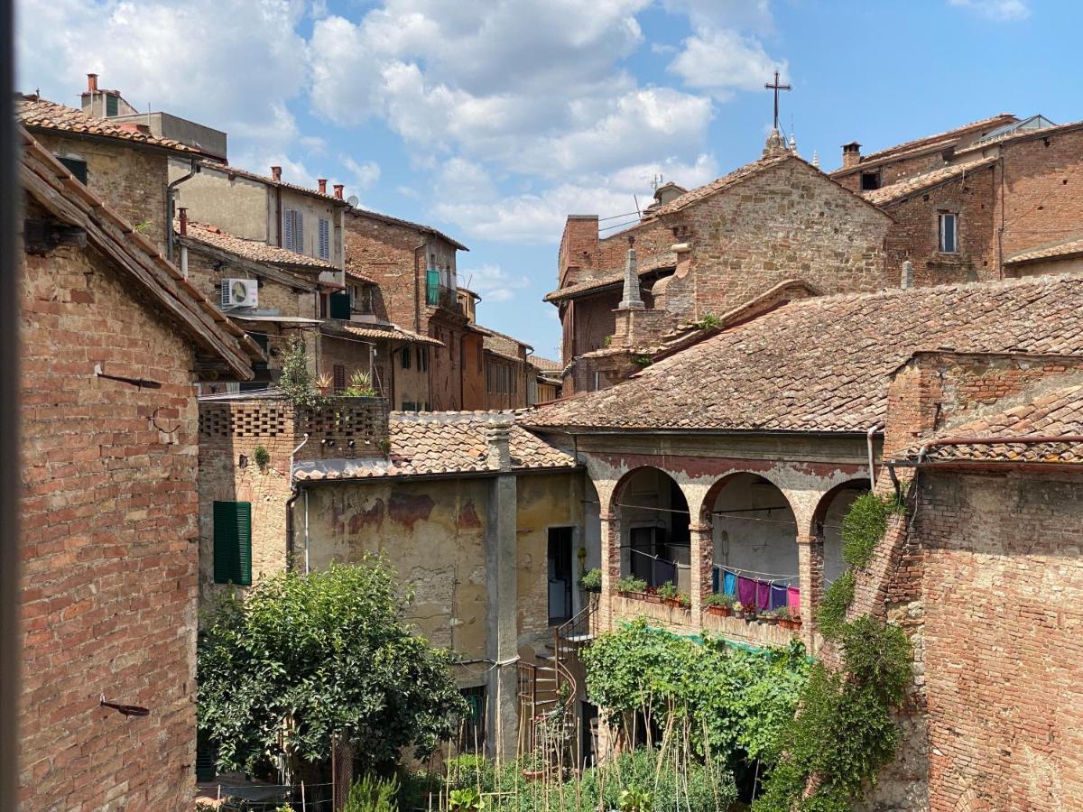 Bed and Breakfast 1550 Residenza D'Epoca Сиена Экстерьер фото